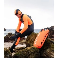 Orca High Visibility Neoprene Swimcap - High Vis Orange 9 Orca High Visibility Neoprene Swimcap - High Vis Orange -ORCA Verkoopwinkel orca high visibility neoprene swimcap high vis orange 21 1479425